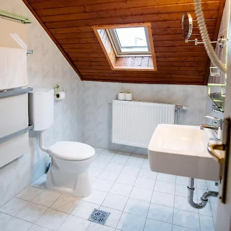 Lux Panzio 4* Szarvas